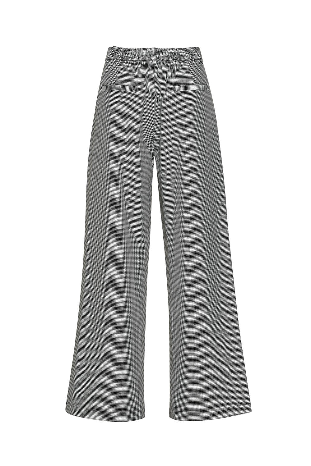 Agatha Pant