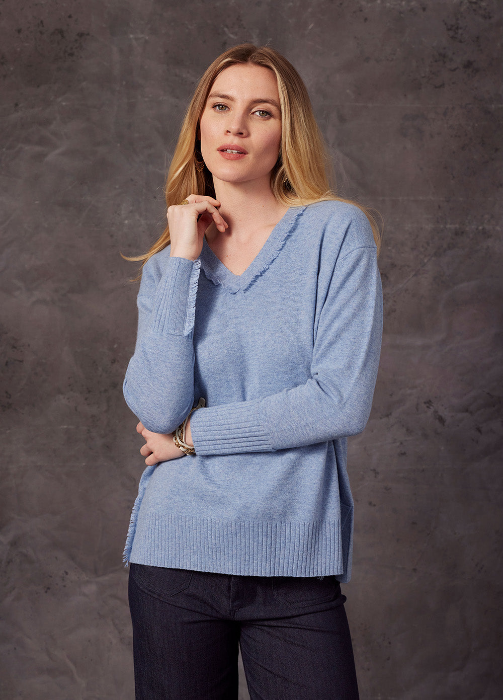 Ginny V-Sweater