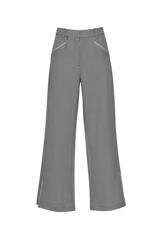 Agatha Pant
