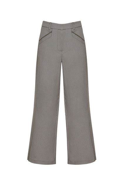 Agatha Pant