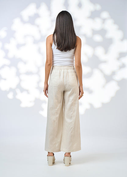 Lia Pant