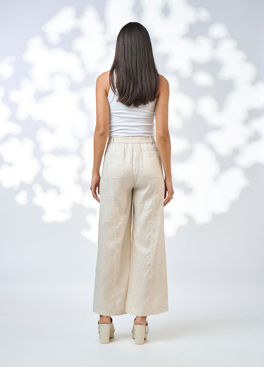 Lia Pant