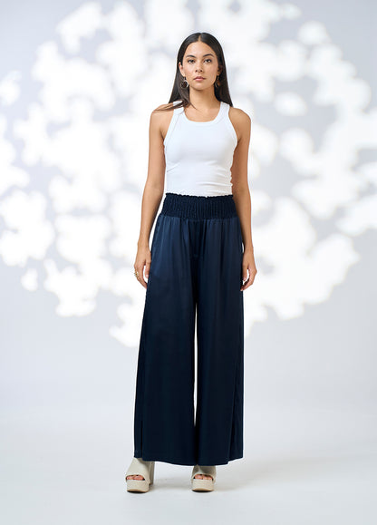 Demi Pant
