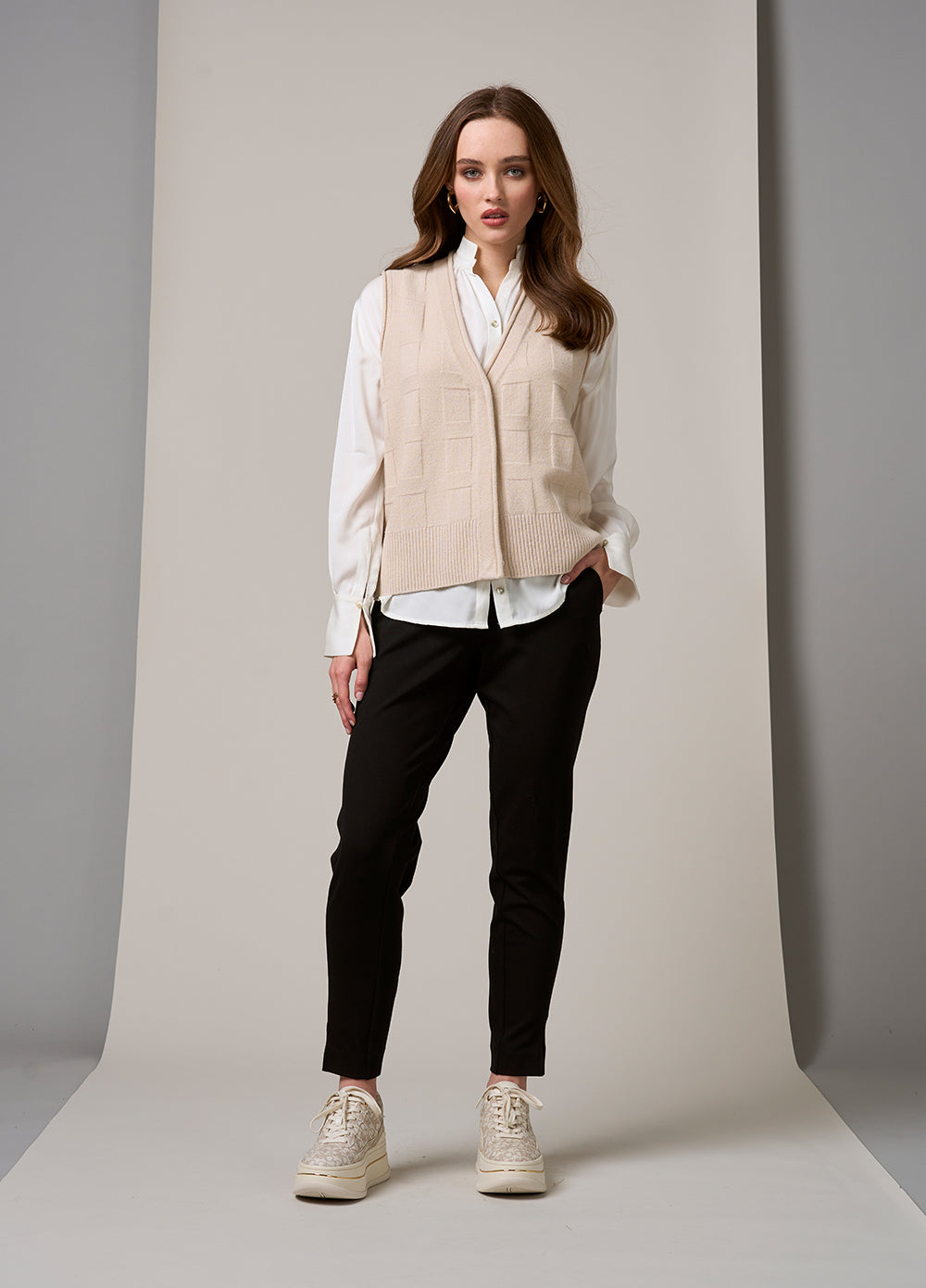 Pippa Vest