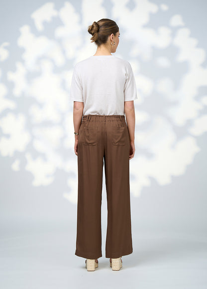Jada Pant