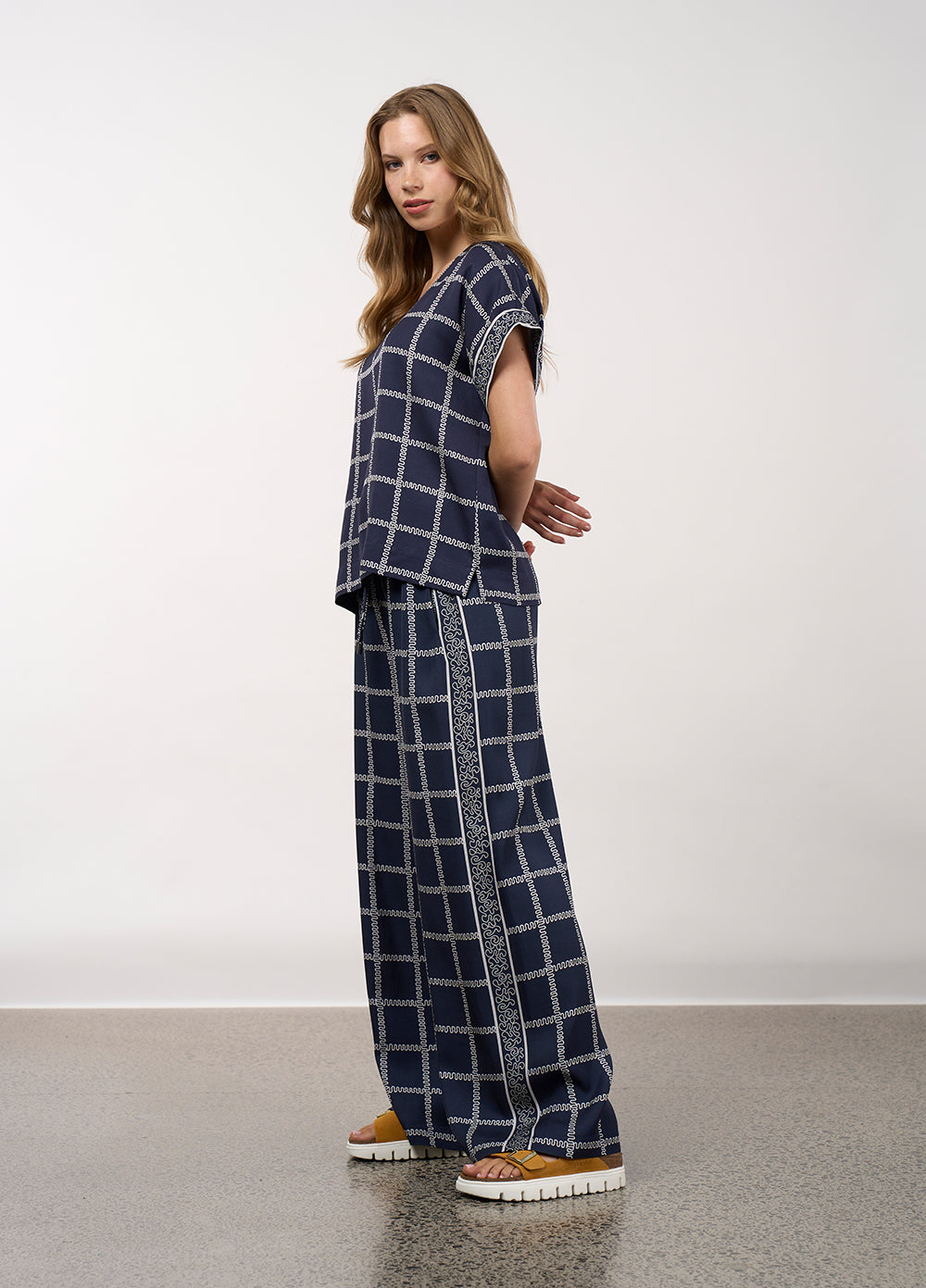 Lyrical Pant
